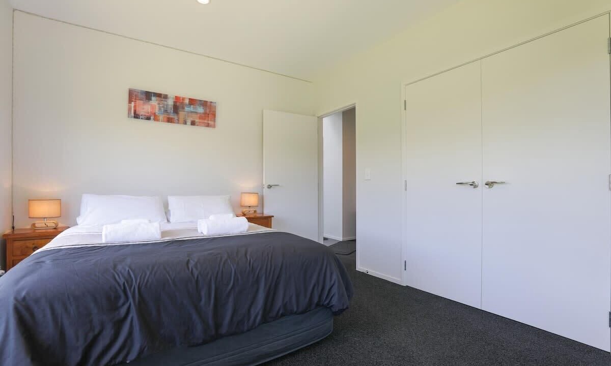 Photo of Others in Lake Tarawera