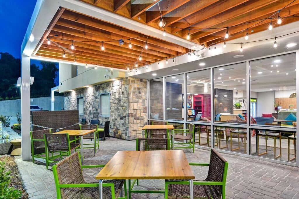 Photo of Patio Balcony in Lake Hamilton