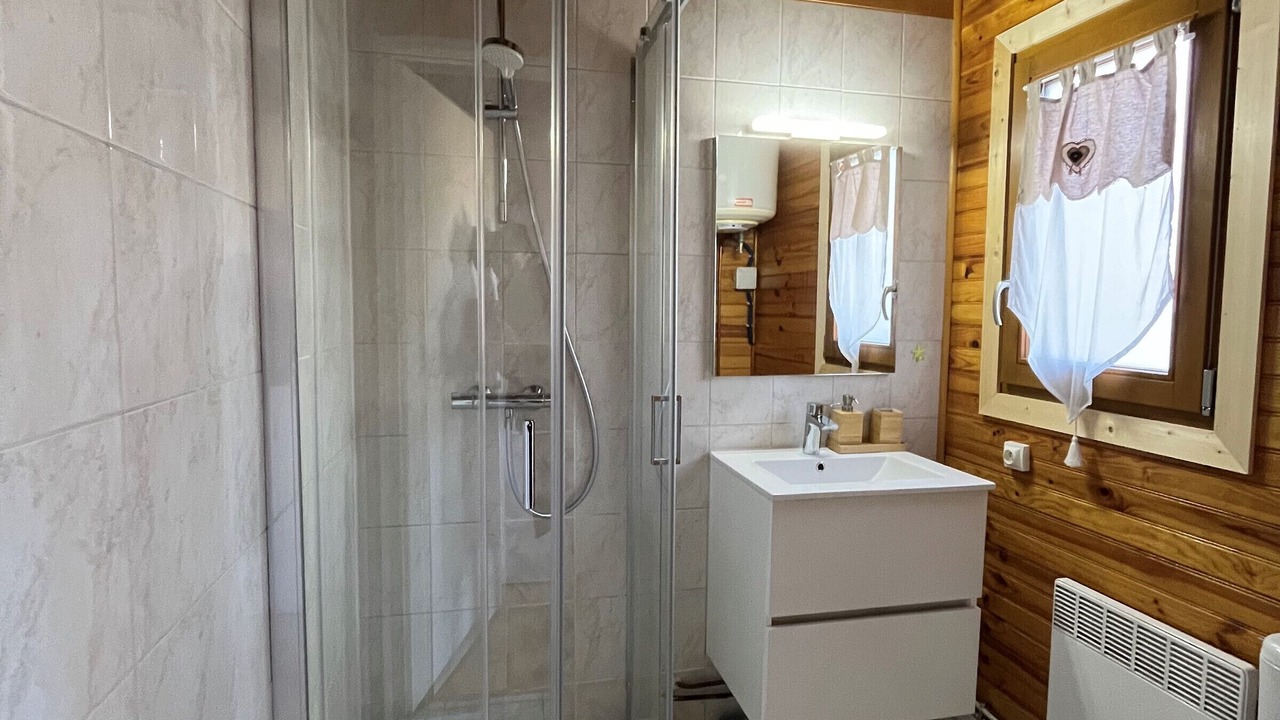 Photo of Bathroom in Lans-en-Vercors