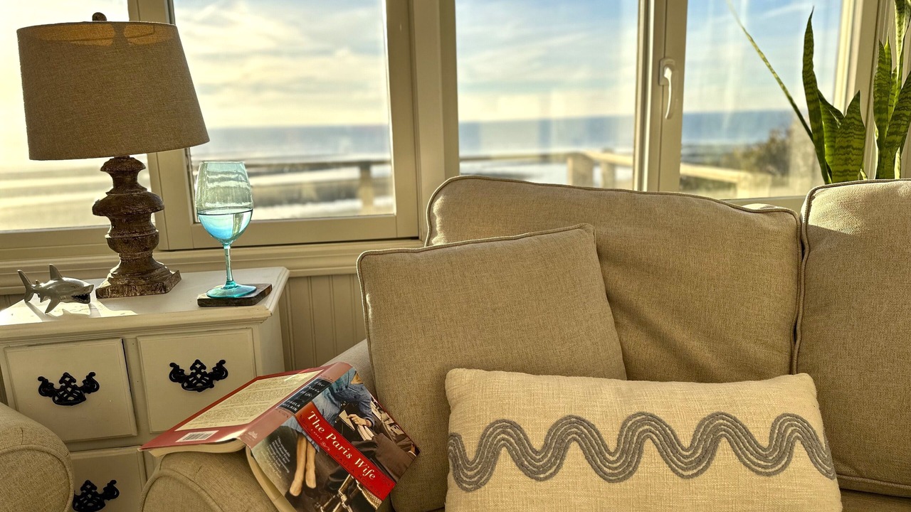 Photo of Livingroom in Campground Landing