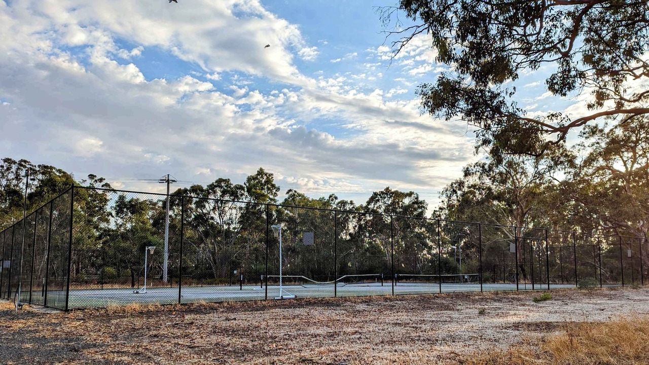 Photo of Others in Dadswells Bridge