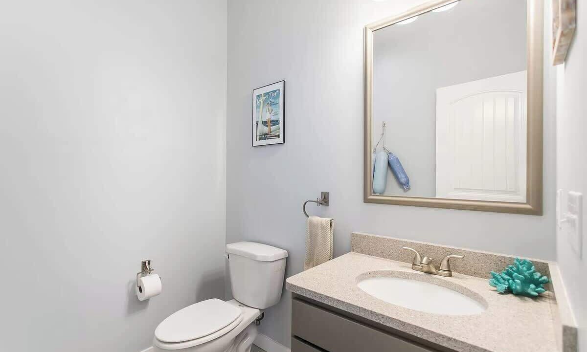 Photo of Bathroom in Miami Park