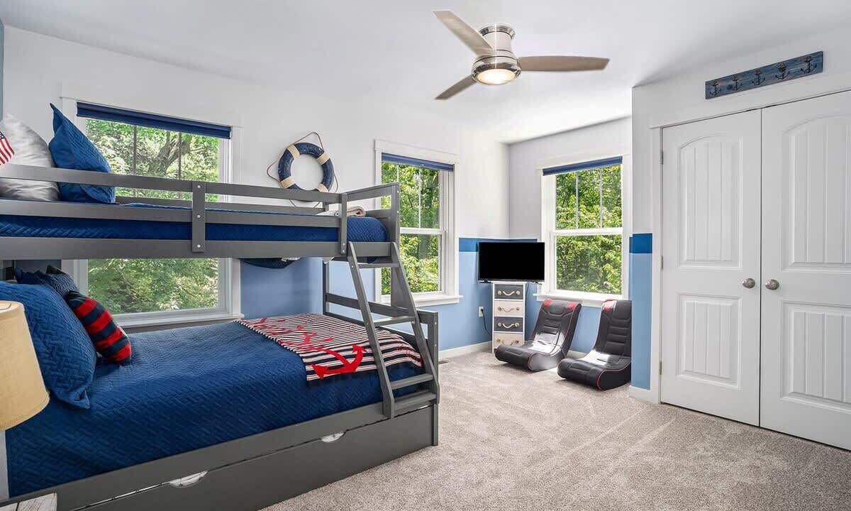 Photo of Bedroom in Miami Park
