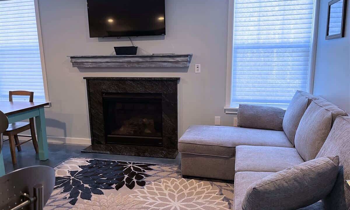 Photo of Livingroom in Miami Park