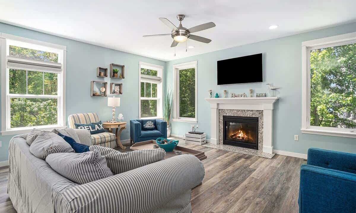 Photo of Livingroom in Miami Park