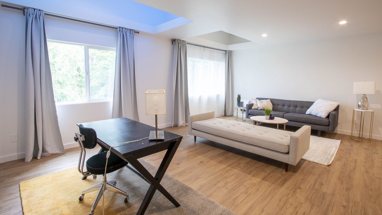 Photo of Livingroom in Kirkland