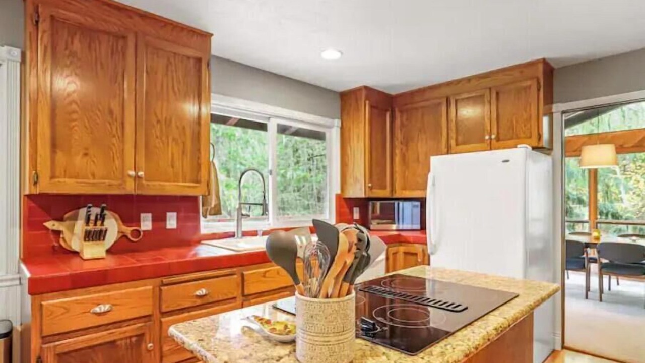 Photo of Kitchen in Sandy