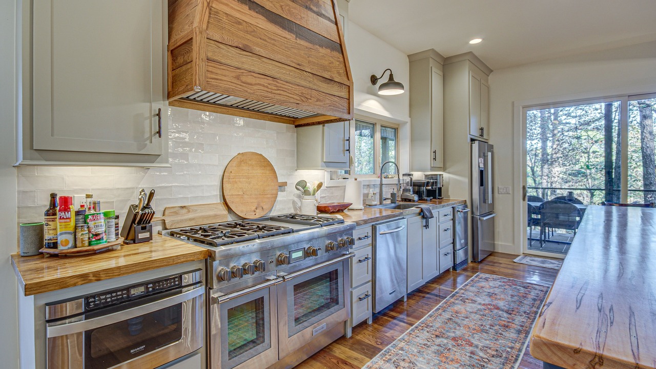 Photo of Kitchen in Tougaloo