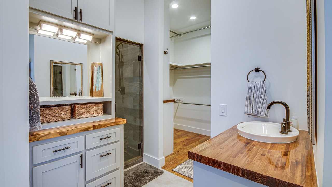 Photo of Bathroom in Tougaloo
