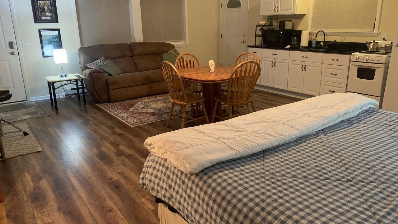 Photo of Bedroom in Willowick