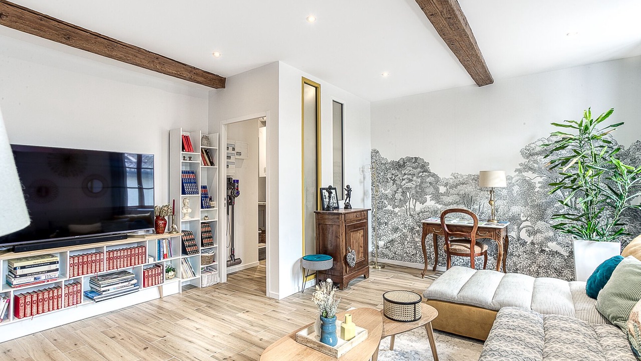 Photo of Livingroom in Trevoux