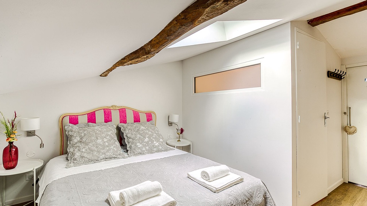 Photo of Bedroom in Trevoux