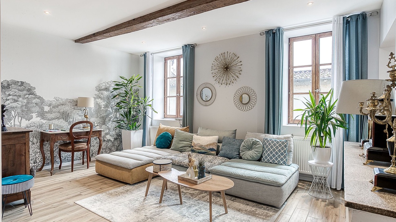 Photo of Livingroom in Trevoux