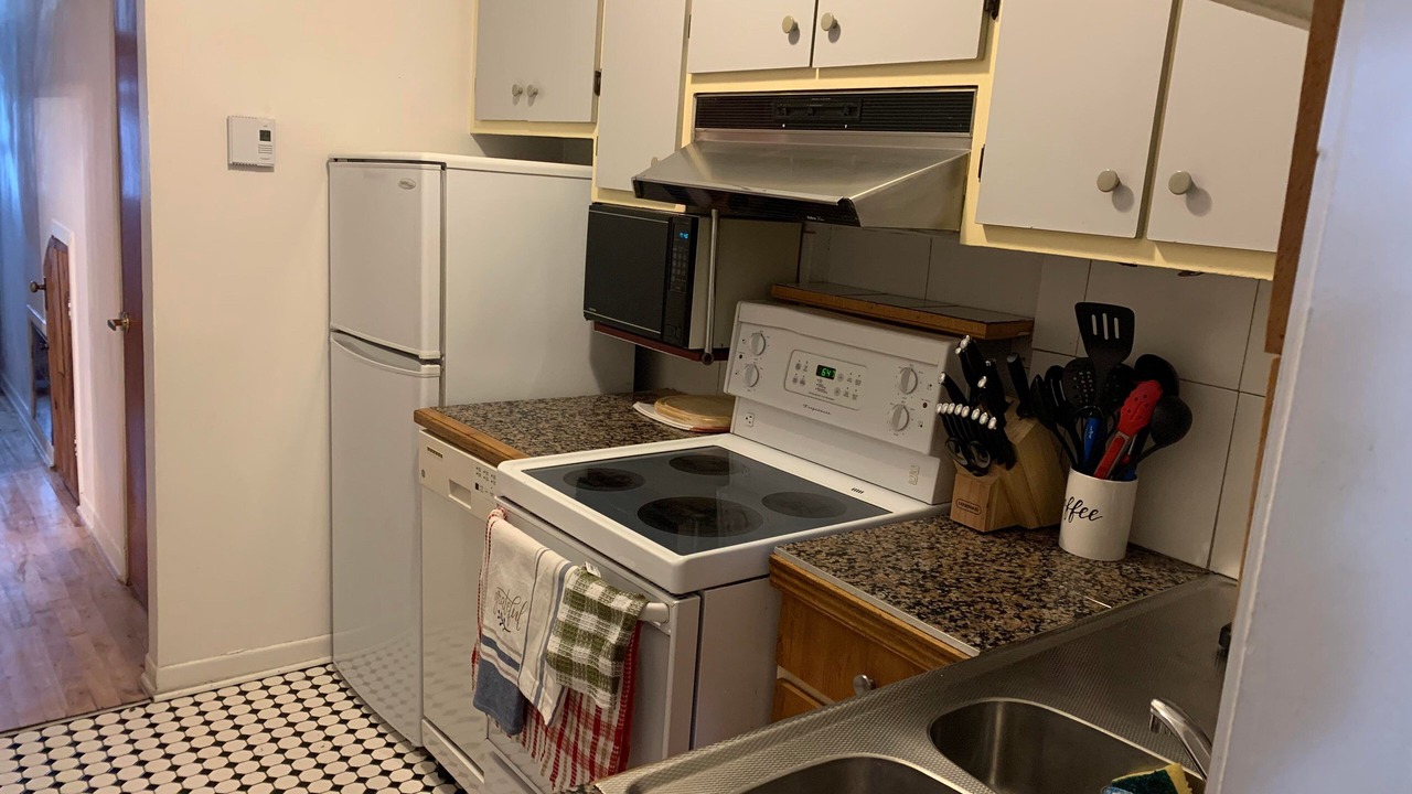 Photo of Kitchen in Quartier des Spectacles