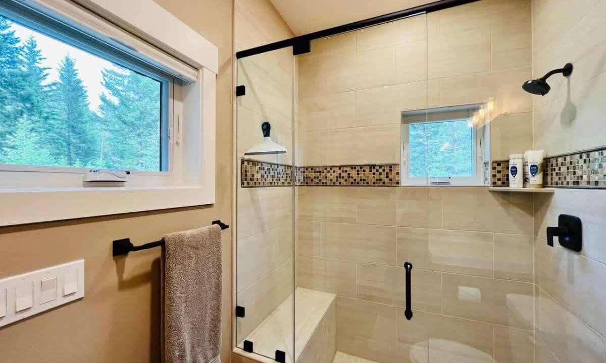 Photo of Bathroom in Lakeside