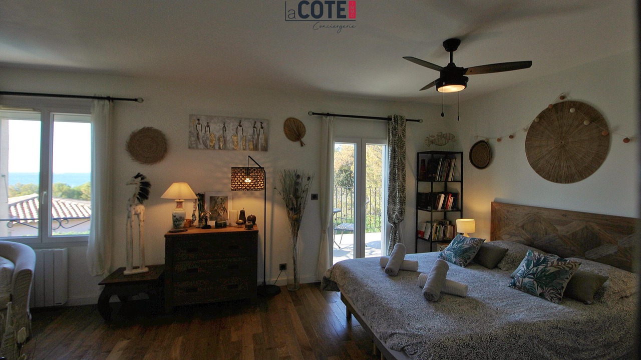 Photo of Bedroom in Sausset-les-Pins