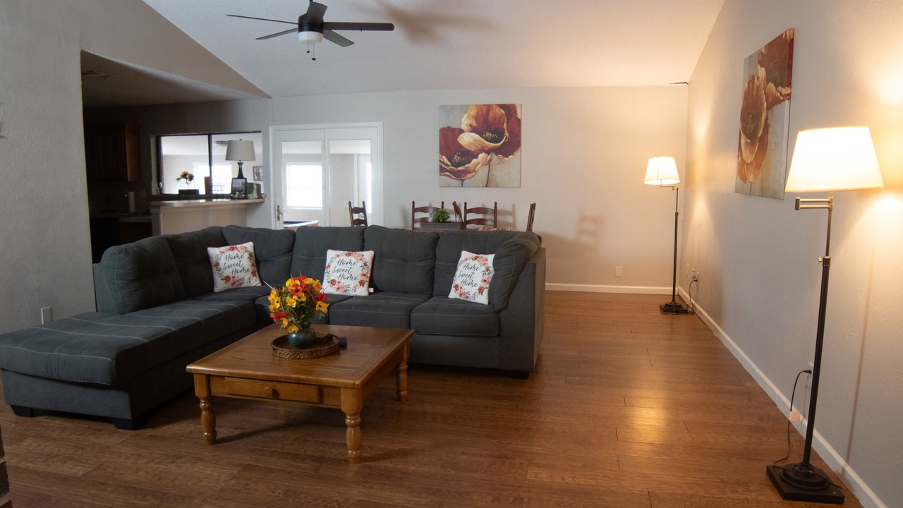 Photo of Livingroom in Denton