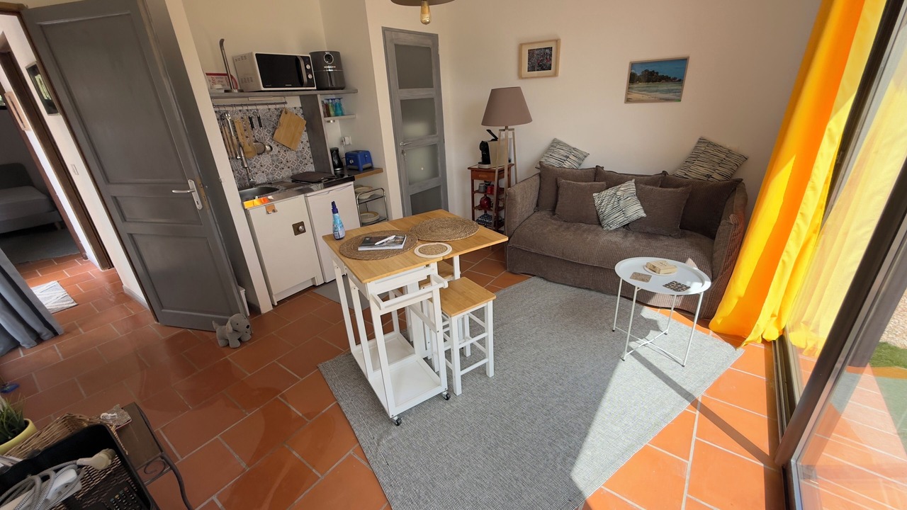 Photo of Livingroom in Pardailhan