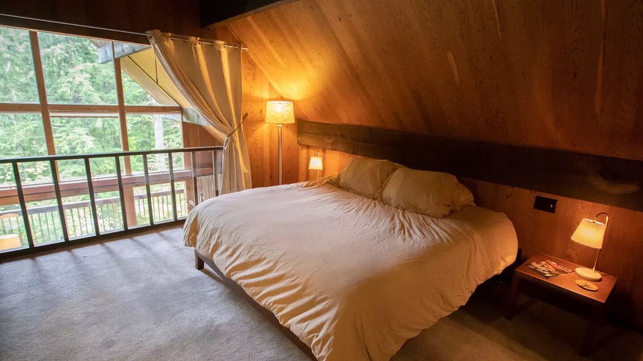 Photo of Bedroom in Welches