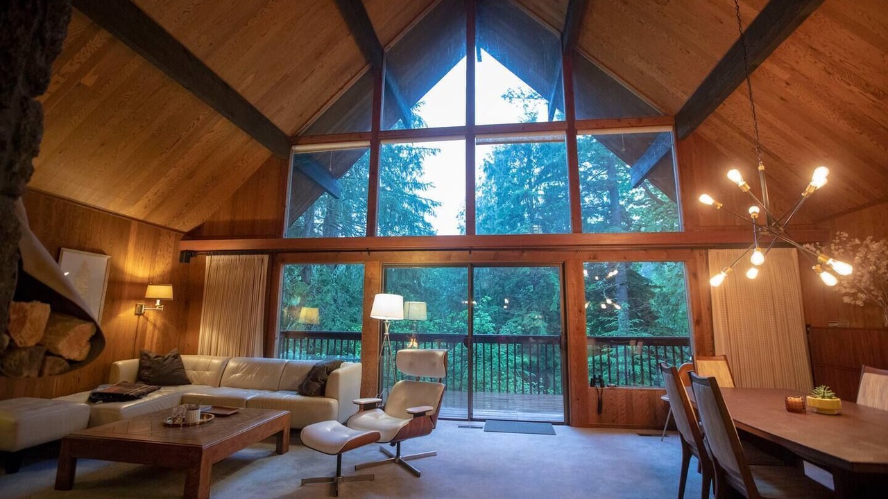 Photo of Livingroom in Welches