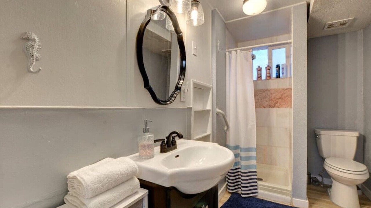 Photo of Bathroom in Port Orford