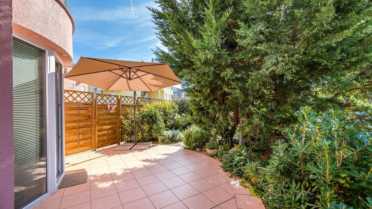 Photo of Patio Balcony in Jurandvor