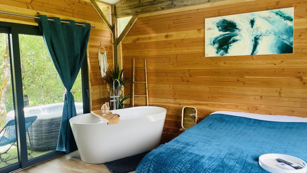 Photo of Bedroom in Roussayrolles