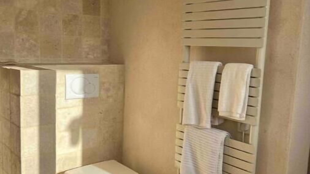 Photo of Bathroom in Amponville