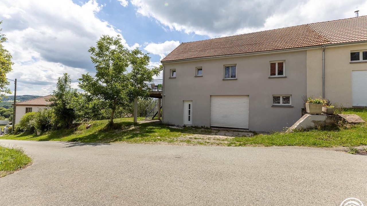 Photo of Outdoor in Saint-Georges-de-Mons