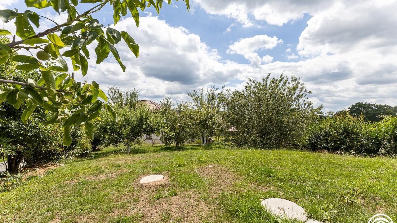 Photo of Outdoor in Saint-Georges-de-Mons