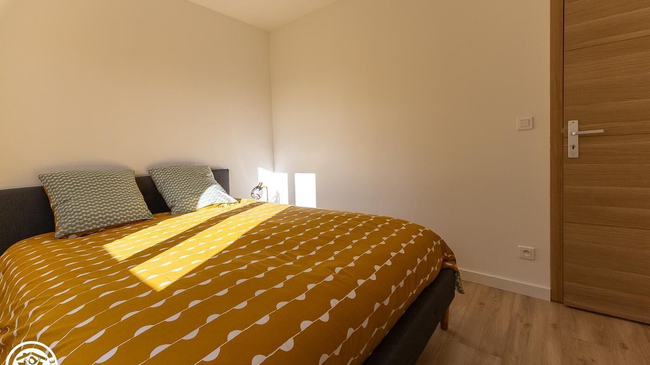 Photo of Bedroom in Saint-Georges-de-Mons