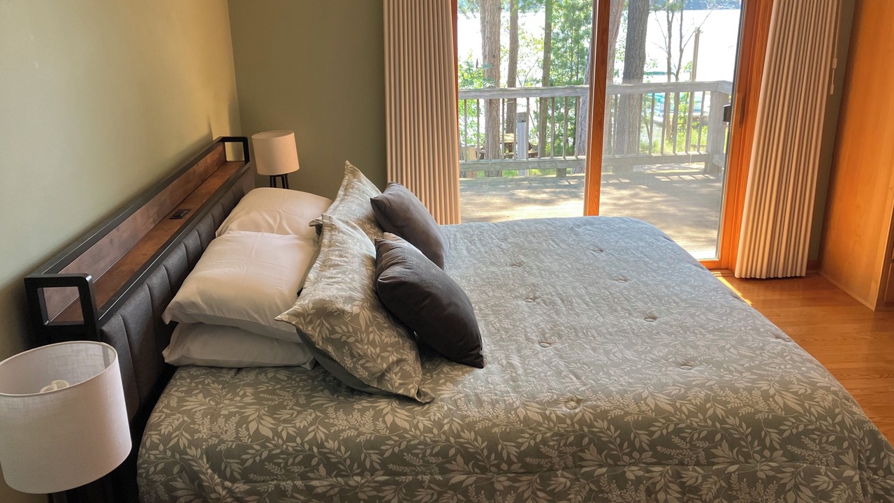 Photo of Bedroom in Shawano