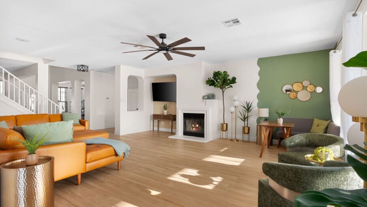 Photo of Livingroom in Morningside Meadows