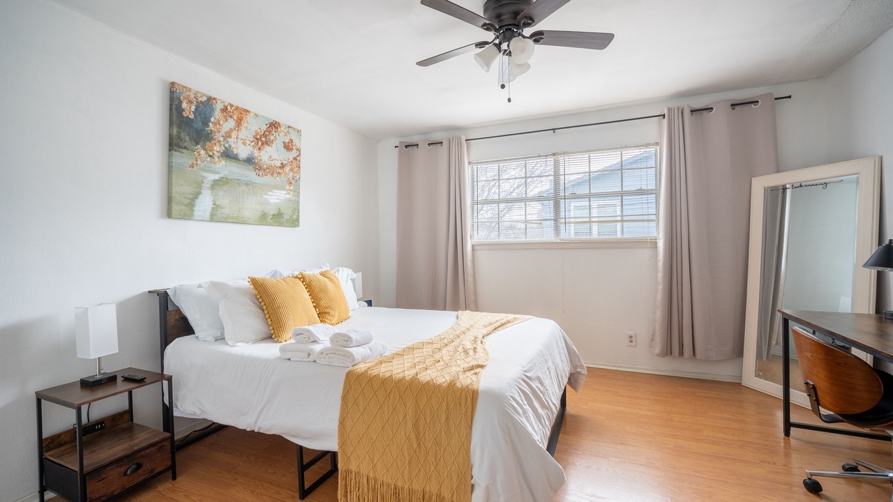 Photo of Bedroom in East Riverside - Oltorf