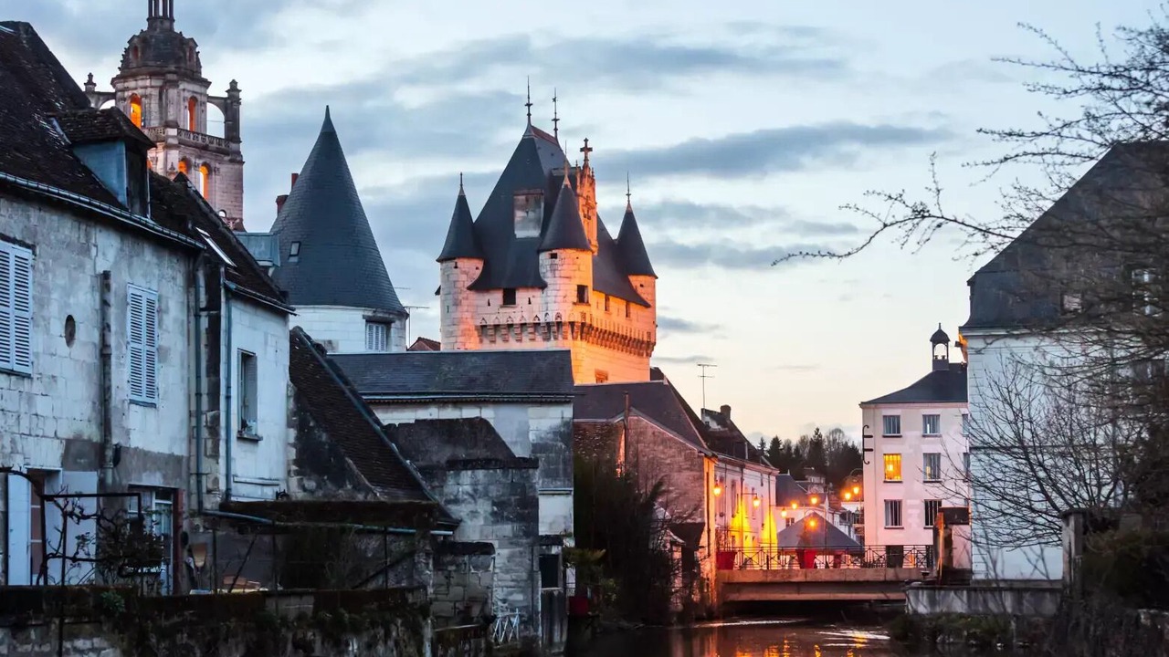Photo of Others in Loches