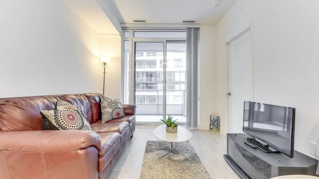 Photo of Livingroom in Wellington Place