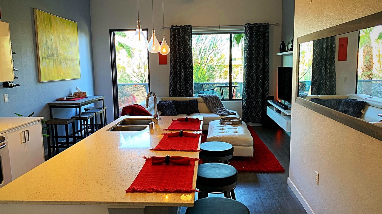 Photo of Livingroom in Evans Churchill