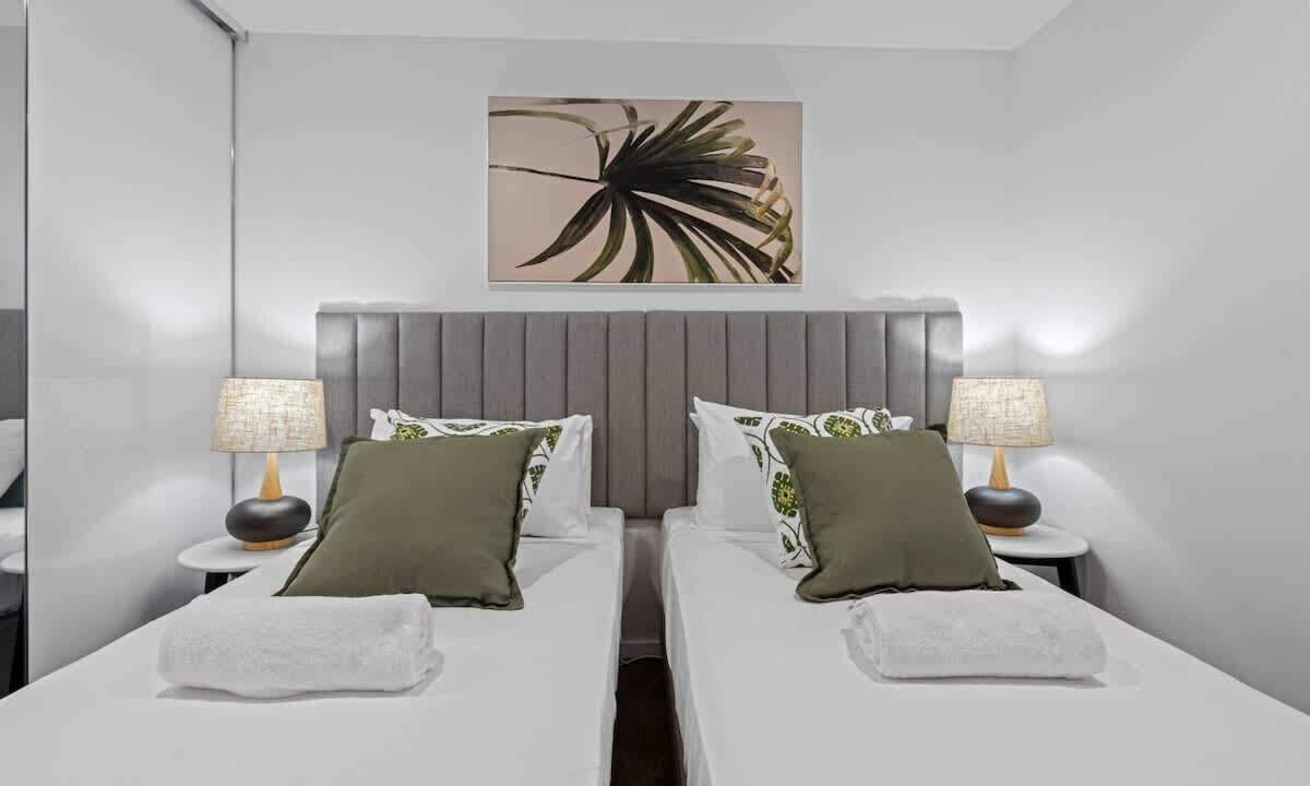 Photo of Others in Surfers Paradise