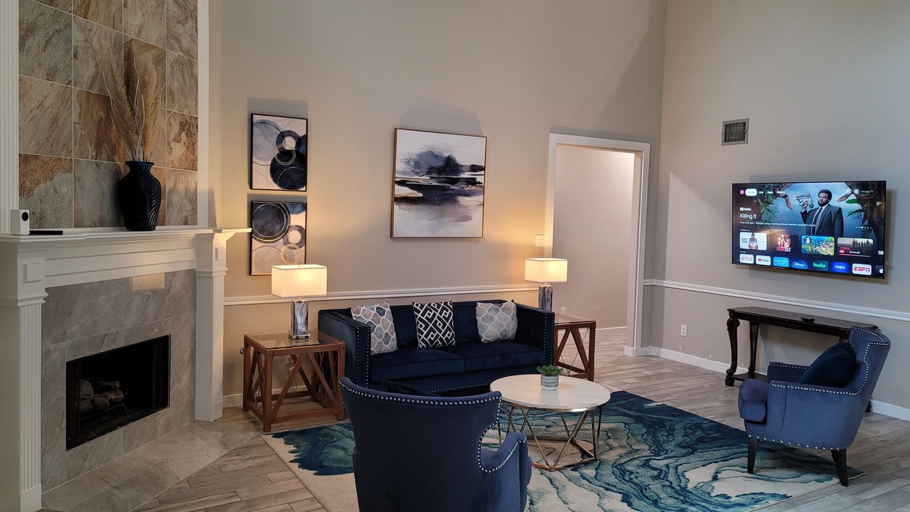 Photo of Livingroom in Spring