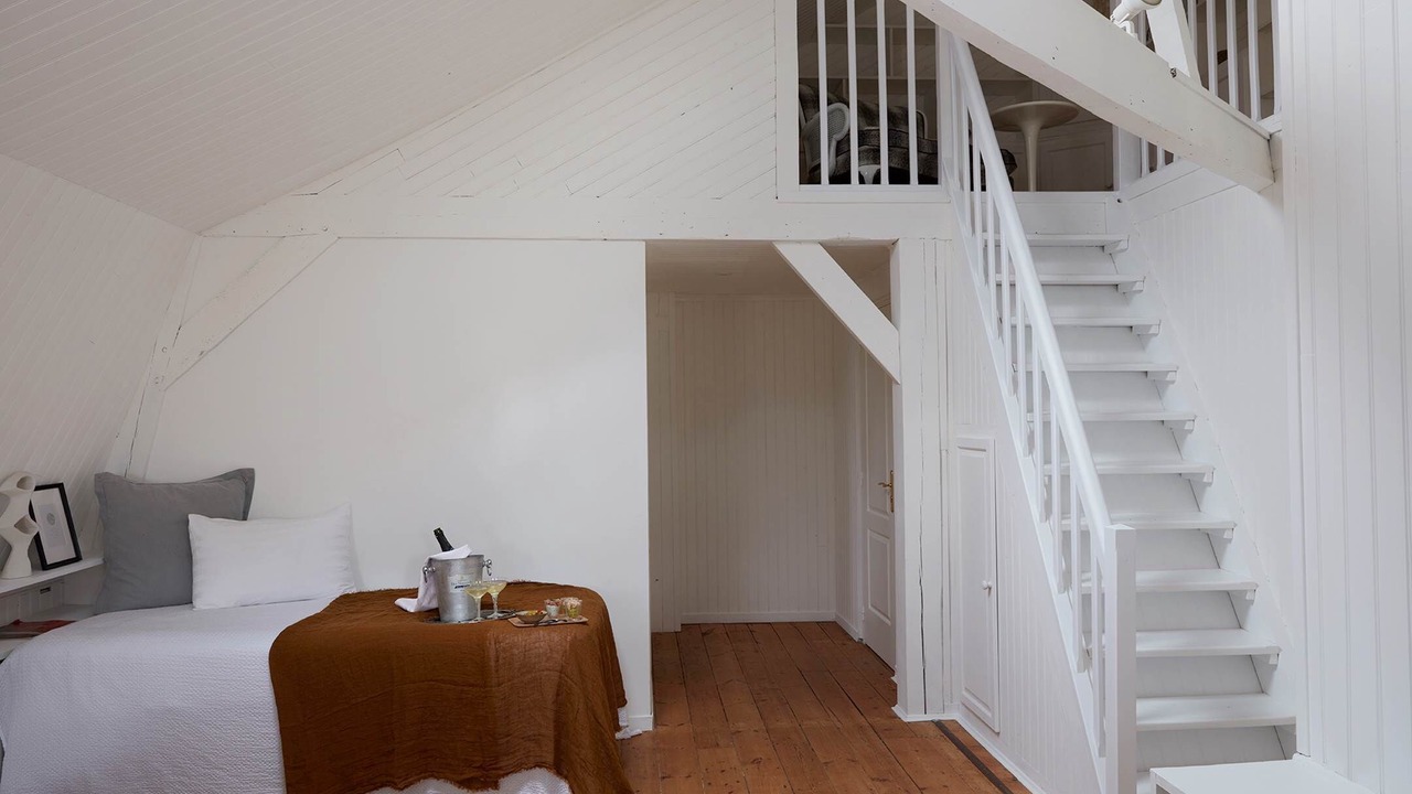 Photo of Others in Eu