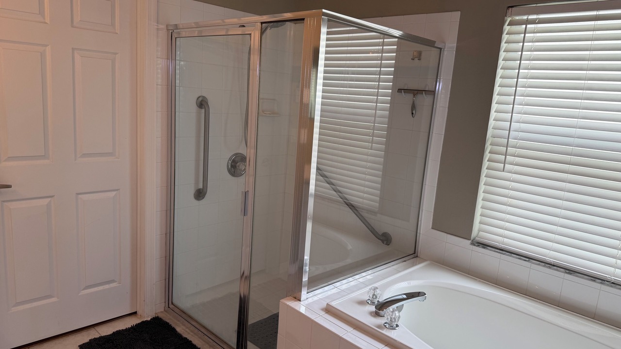 Photo of Bathroom in Lake Bernadette