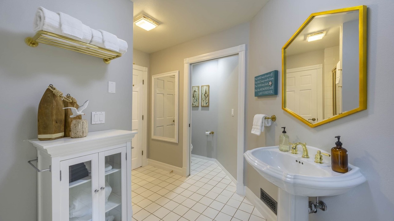 Photo of Bathroom in Seal Rock