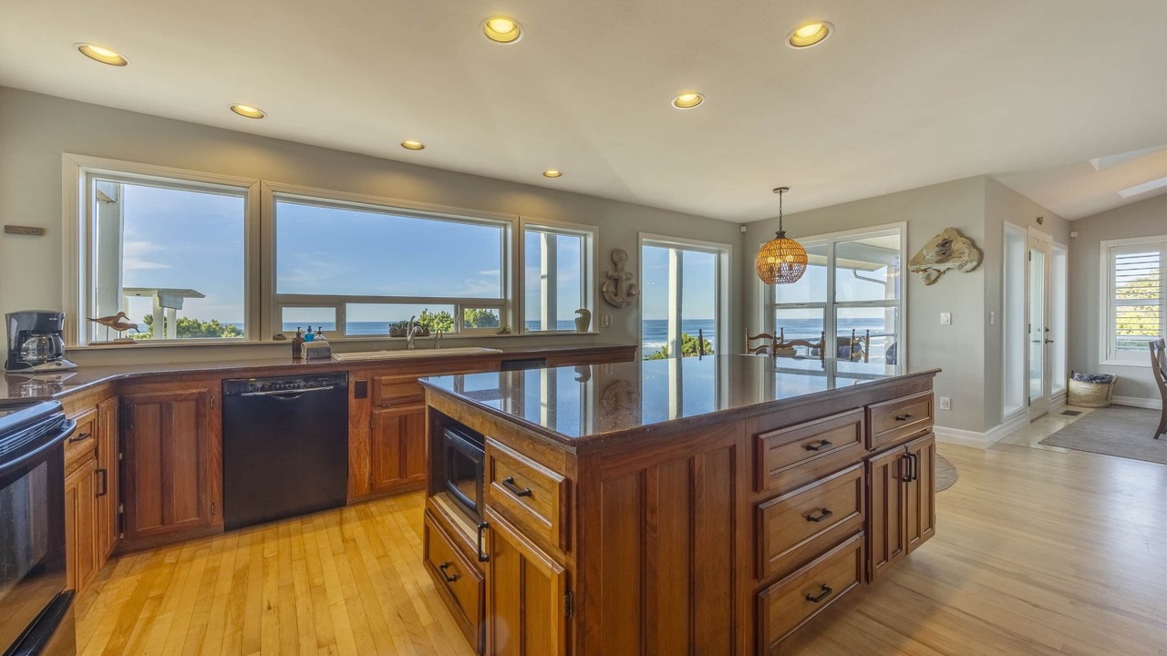 Photo of Others in Seal Rock