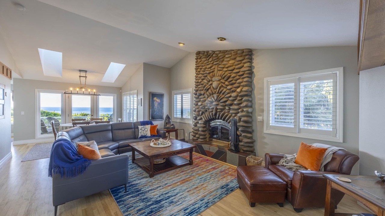 Photo of Bedroom in Seal Rock