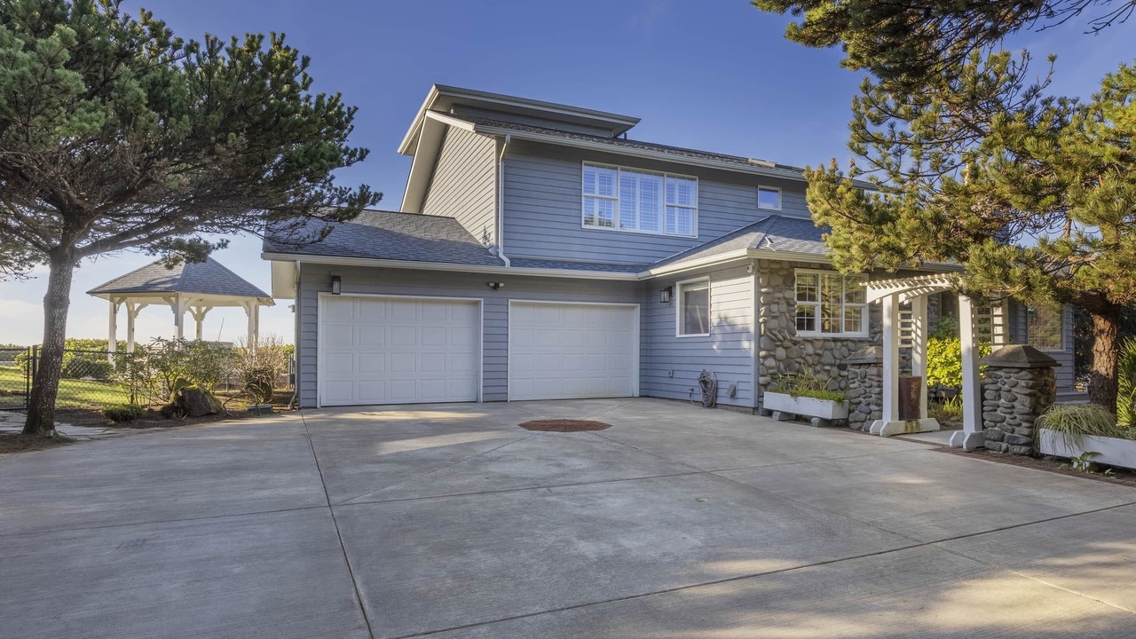 Photo of Others in Seal Rock