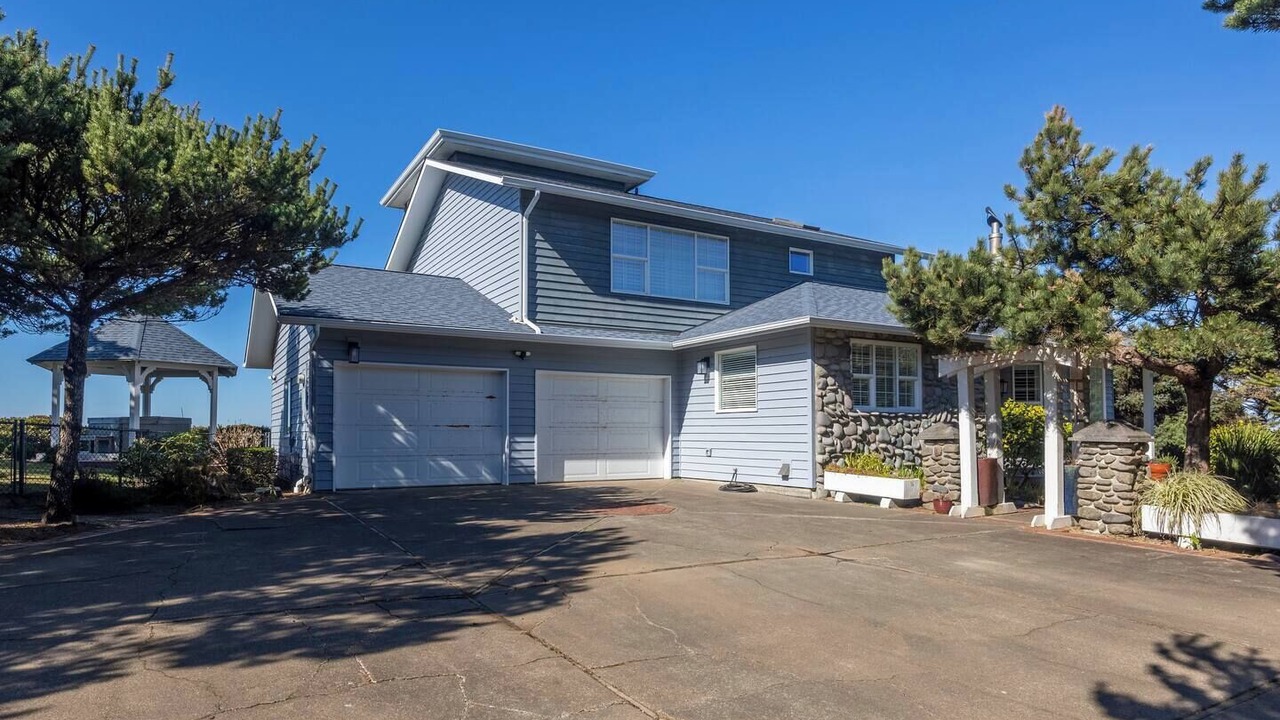 Photo of Others in Seal Rock