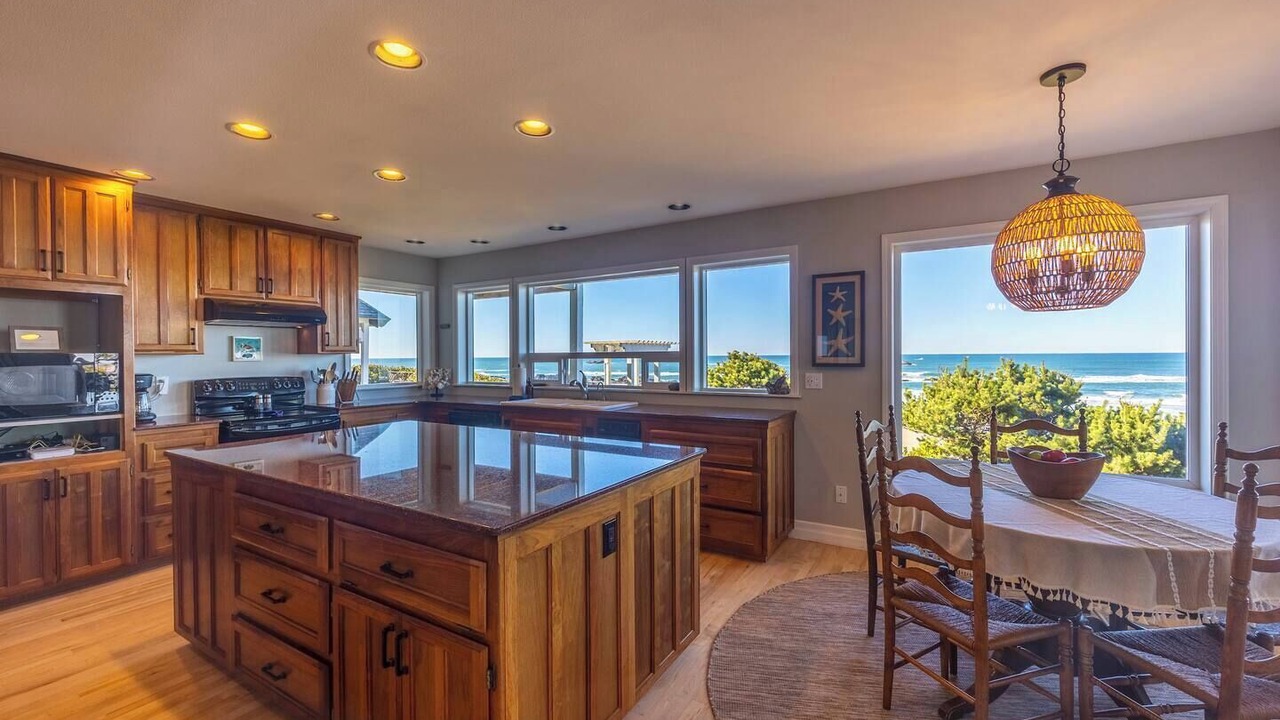 Photo of Others in Seal Rock