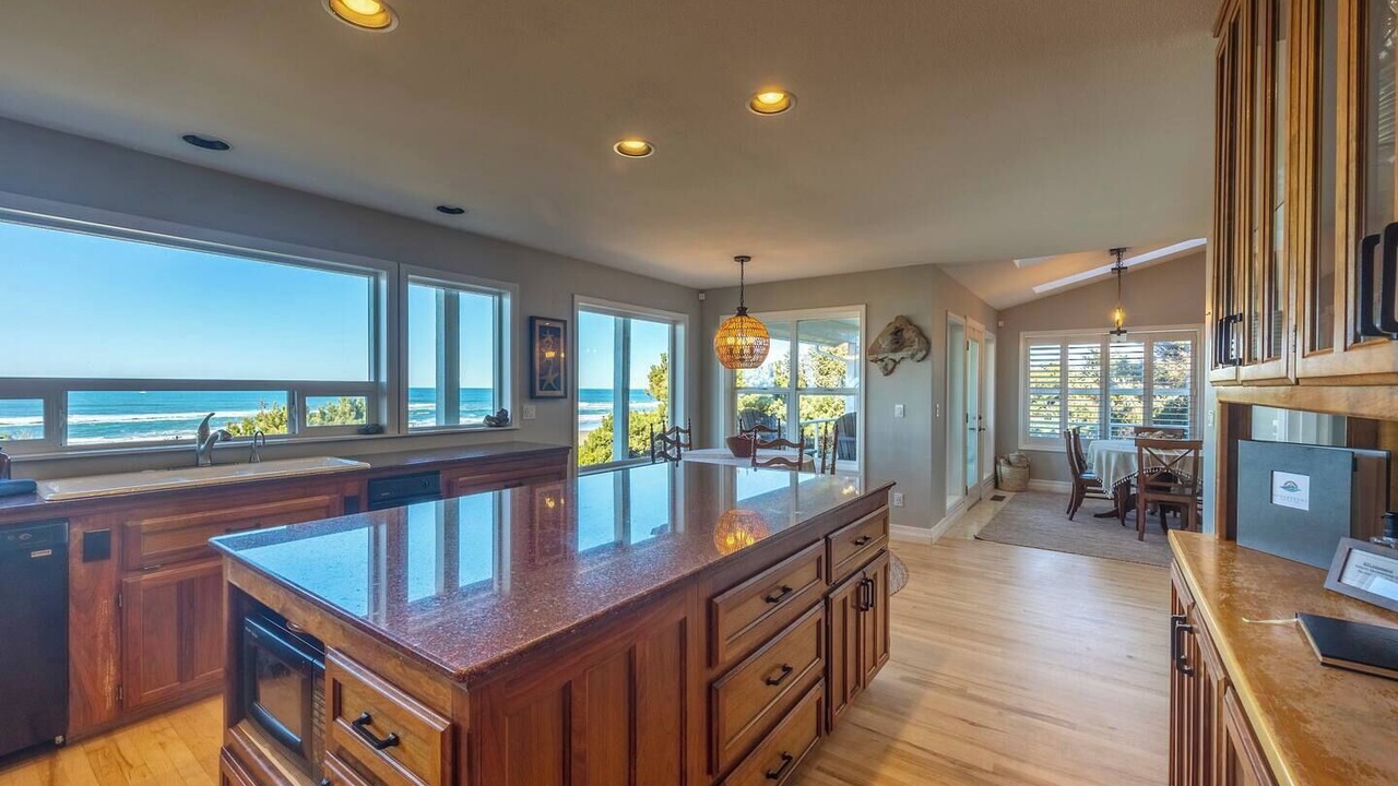 Photo of Others in Seal Rock