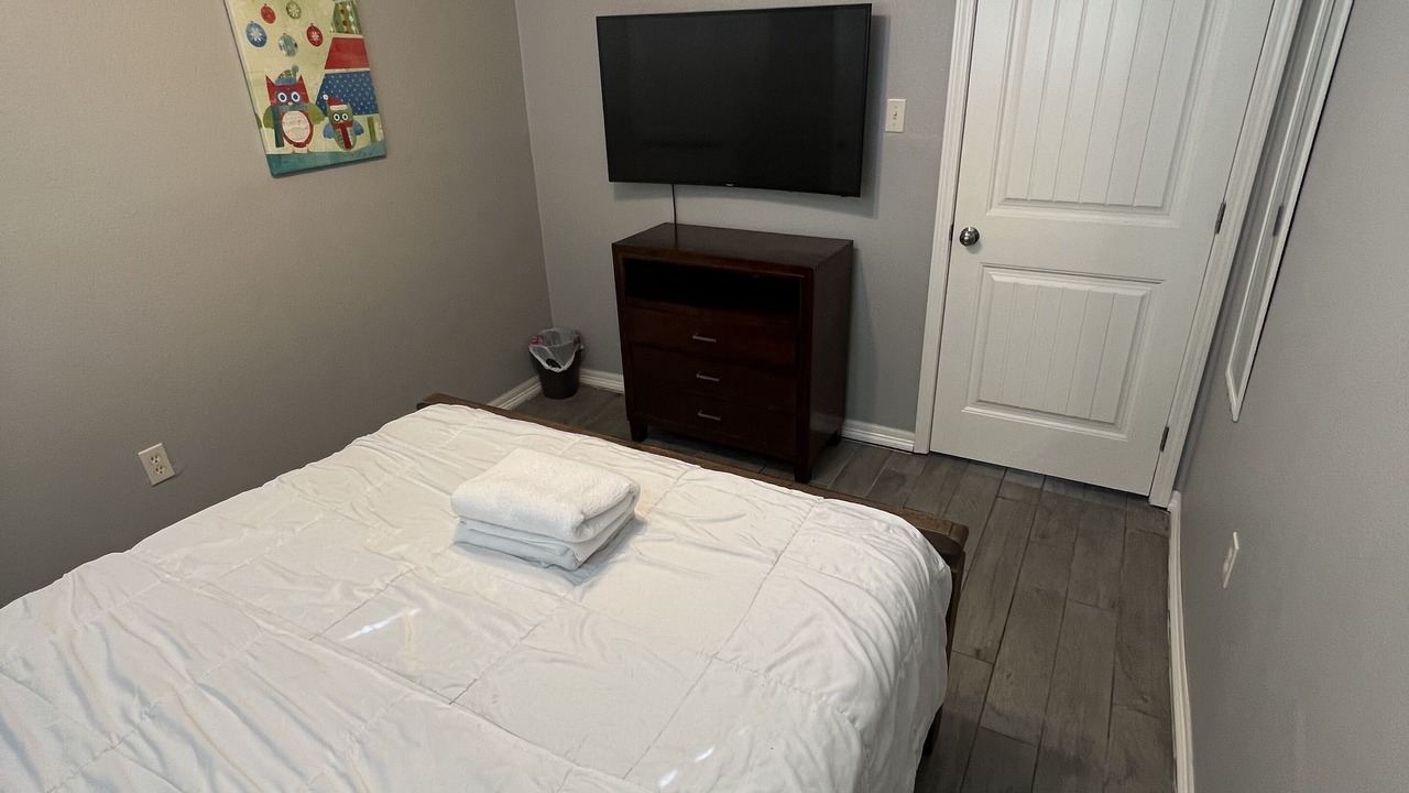 Photo of Bedroom in Southbelt/Ellington