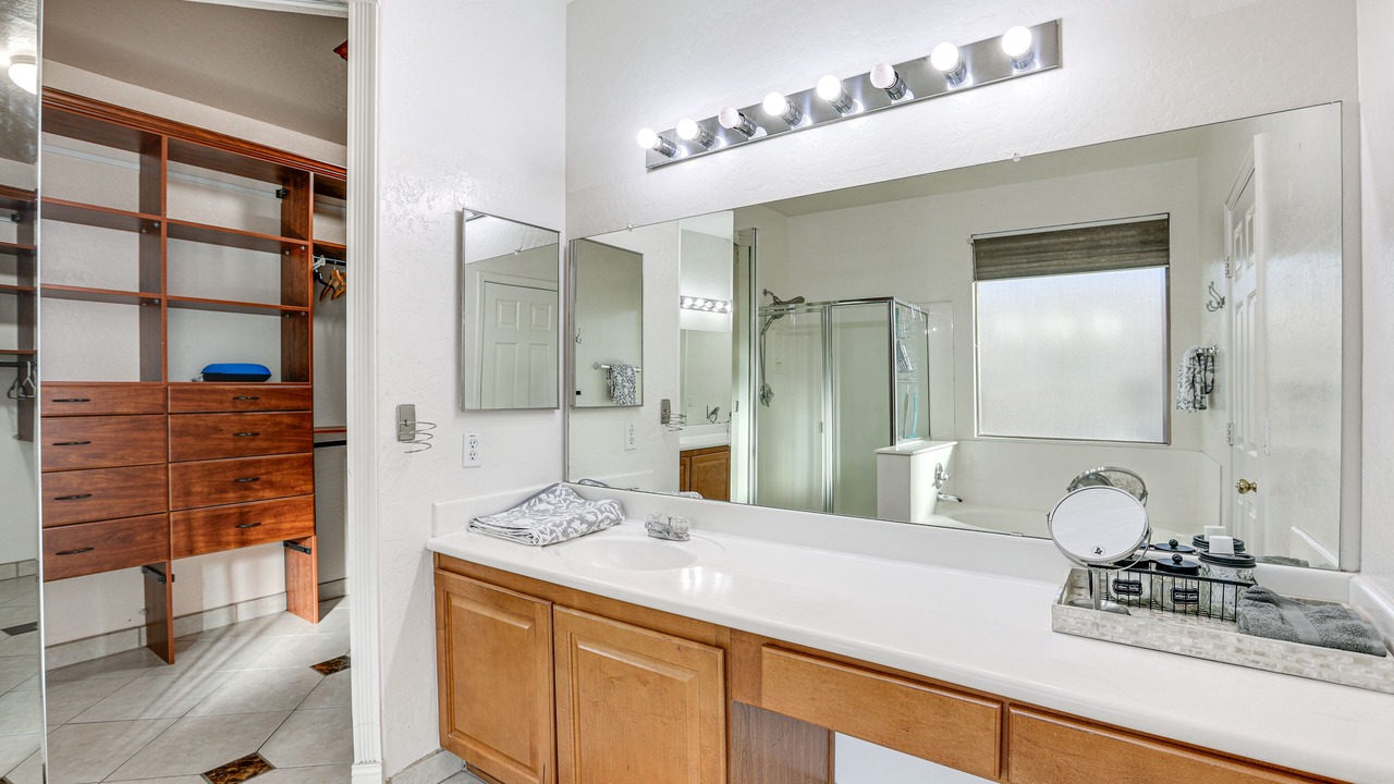 Photo of Bathroom in Laveen Village